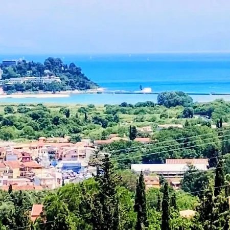 Daria Sea View House
